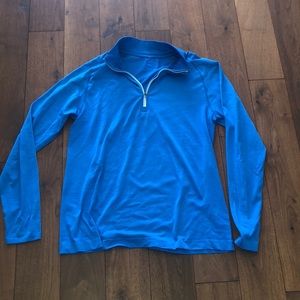 Lululemon quarter zip in excellent condition